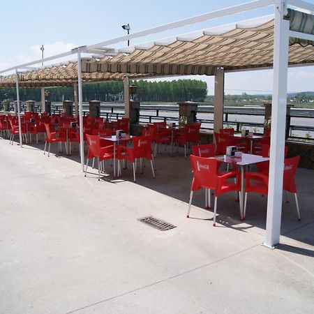 Hotel Alameda Alba De Tormes Eksteriør bilde